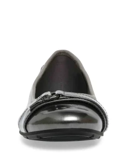 Flash Sale Anne Klein Able Flat