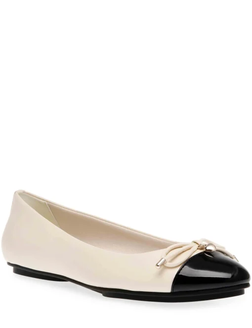 Hot Anne Klein Luci Flat