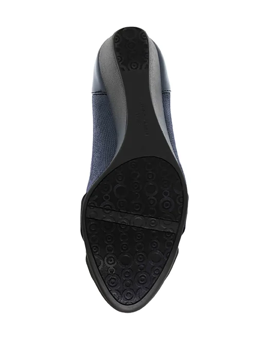 Store Anne Klein Timeout Wedge